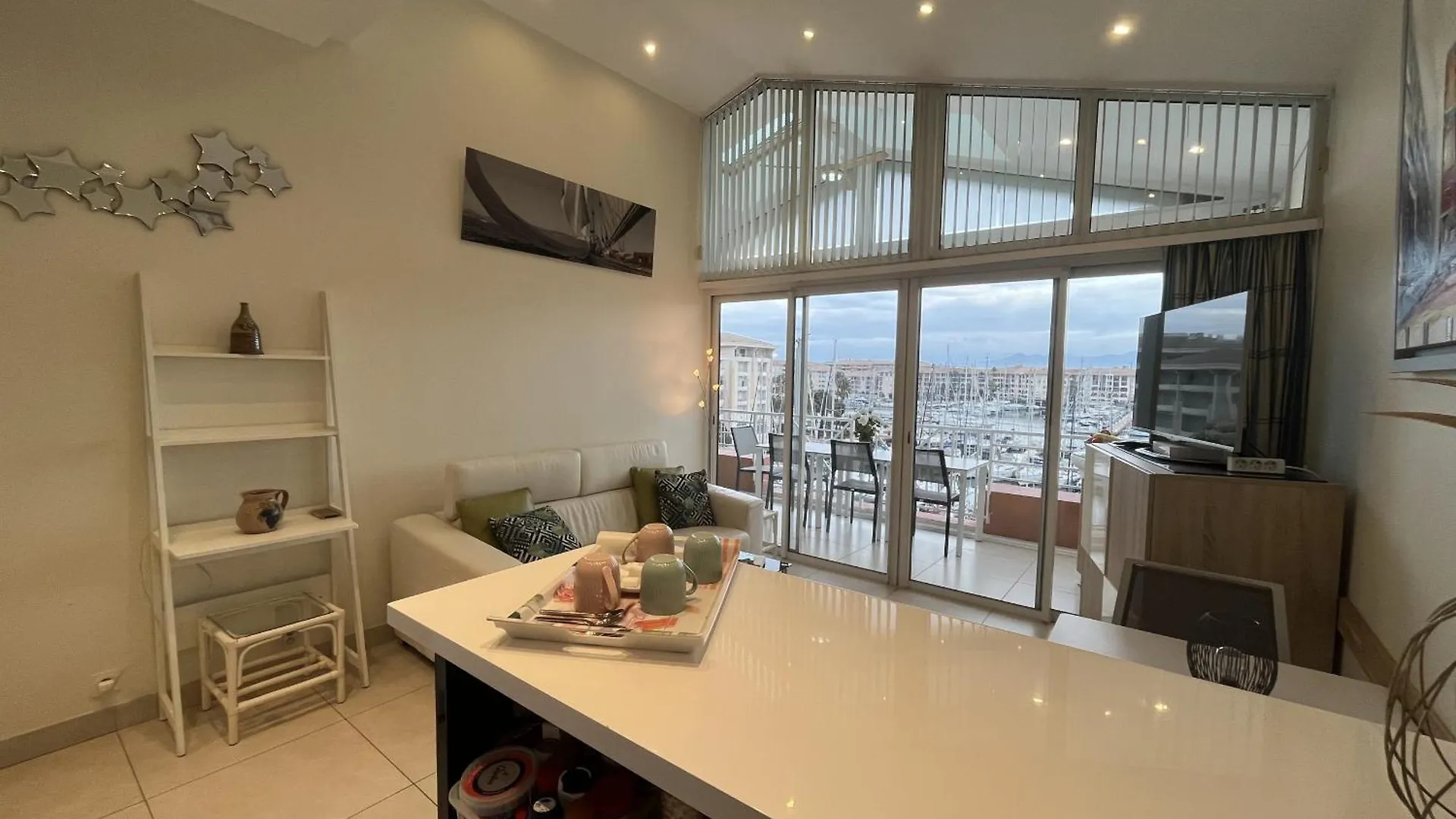 Le Must Cap Hermes, Incroyable Vue Sur Port, T2- Frejus Apartment