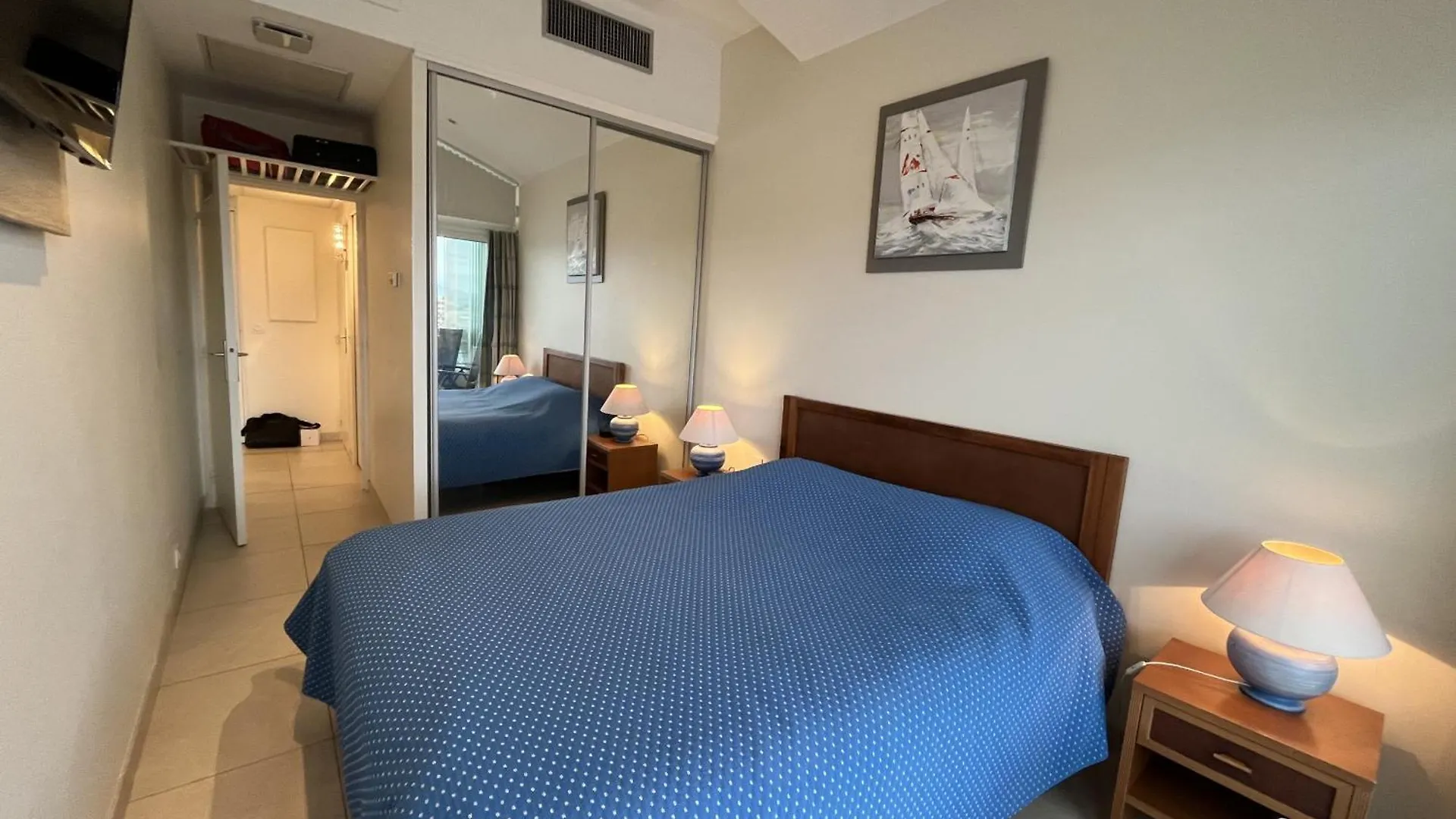 Le Must Cap Hermes, Incroyable Vue Sur Port, T2- Frejus Apartment