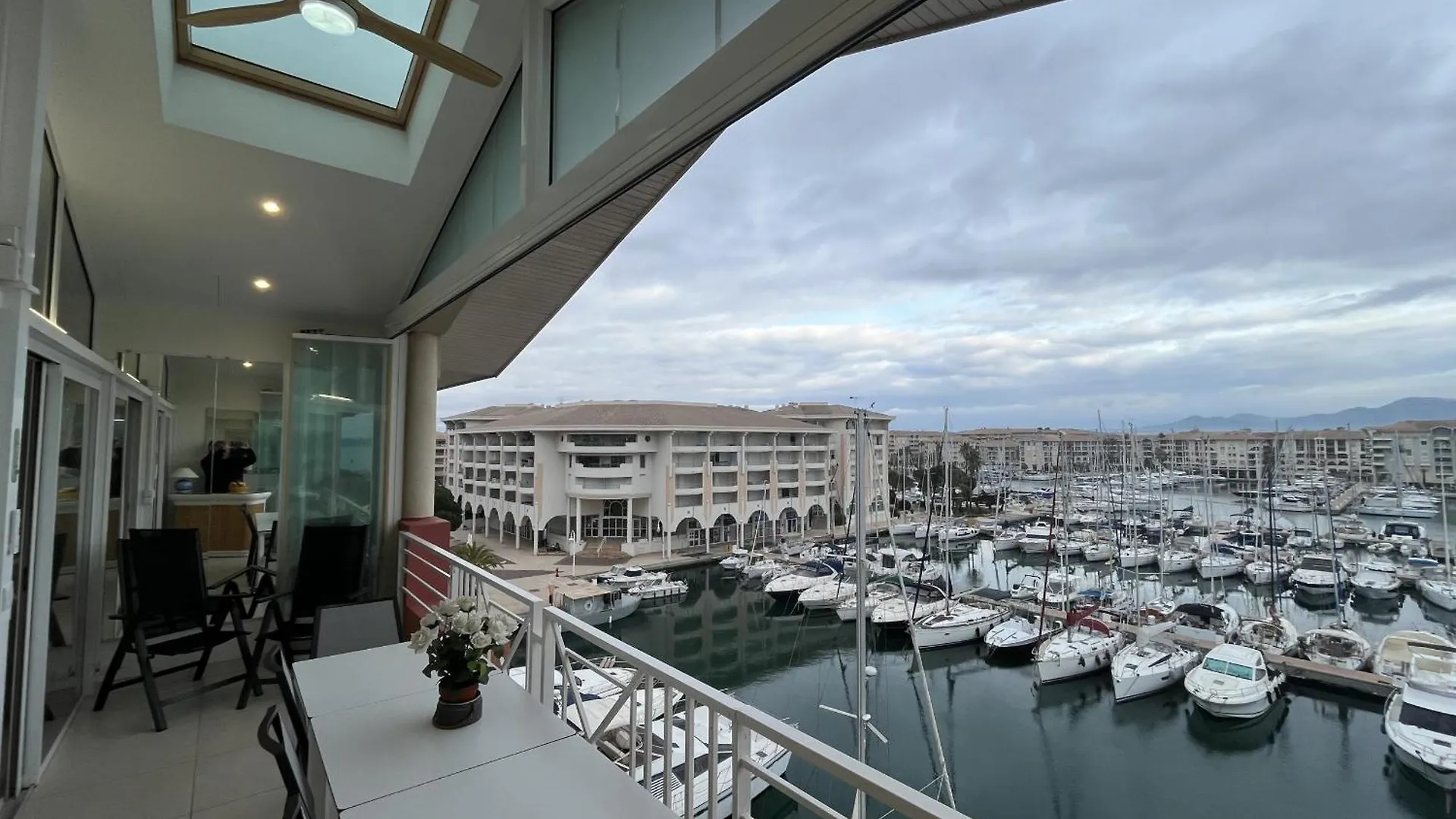 Apartment Le Must Cap Hermes, Incroyable Vue Sur Port, T2- Frejus